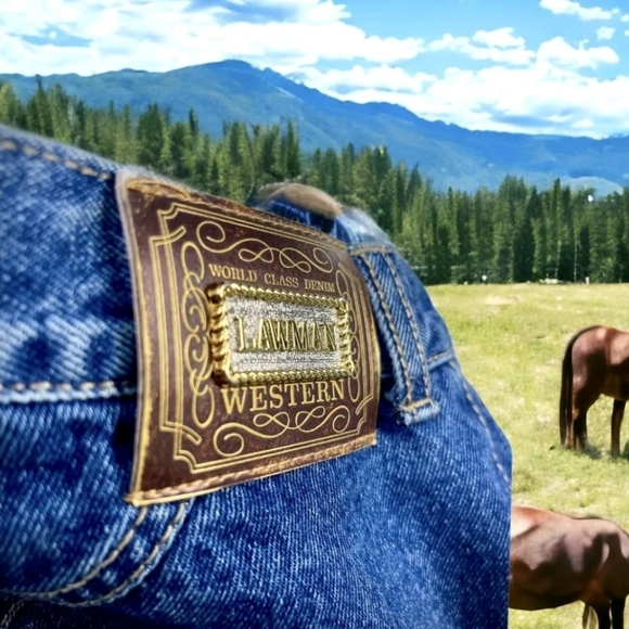 Lawman Denim - Vintage Lawman Studded Western Jean's